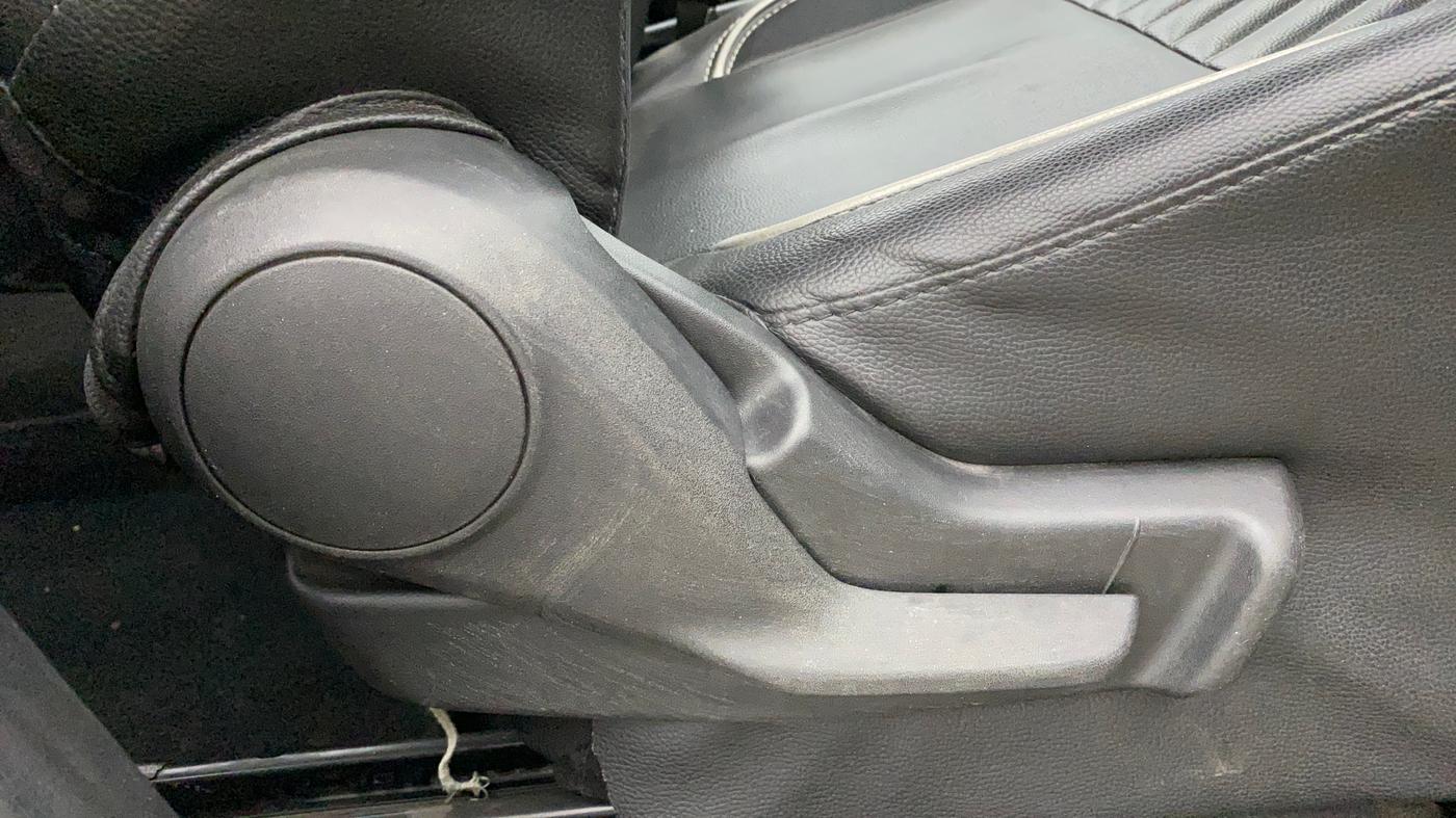2023 Maruti IGNIS SIGMA 1.2, Petrol, Manual, 65,295 km, Driver Side Adjustment Panel