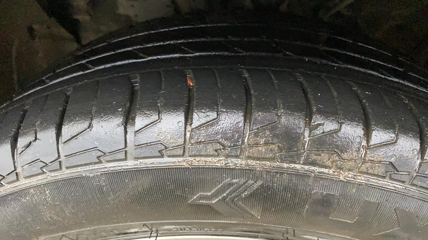 2022 KIA SELTOS HTX 1.5 PETROL, Petrol, Manual, 43,182 km, Left Front Tyre Tread