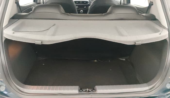 2023 Hyundai GRAND I10 NIOS SPORTZ AMT 1.2 KAPPA VTVT, Petrol, Automatic, 35,202 km, Boot Inside