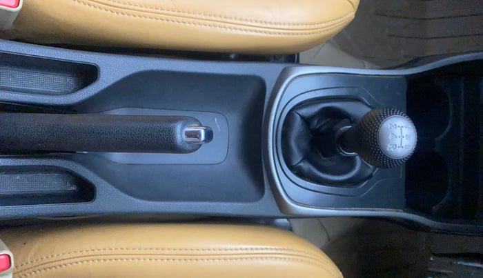 2017 Honda City 1.5L I-VTEC V MT, Petrol, Manual, 79,288 km, Gear Lever