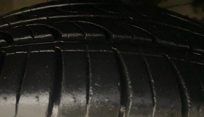 2017 Honda City 1.5L I-VTEC V MT, Petrol, Manual, 79,288 km, Right Front Tyre Tread