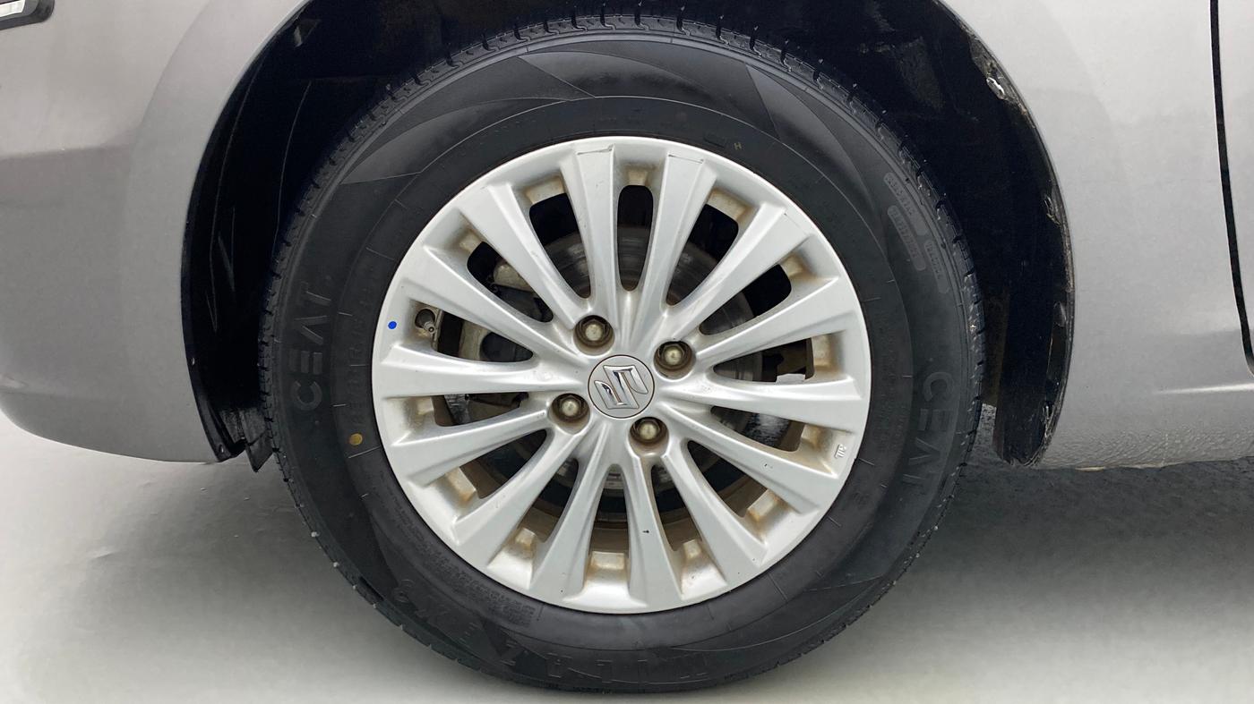 2018 Maruti Ciaz ZETA 1.4 VVT AMT, Petrol, Automatic, 40,111 km, Left Front Wheel
