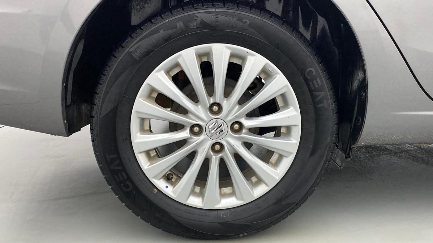 2018 Maruti Ciaz ZETA 1.4 VVT AMT, Petrol, Automatic, 40,111 km, Right Rear Wheel