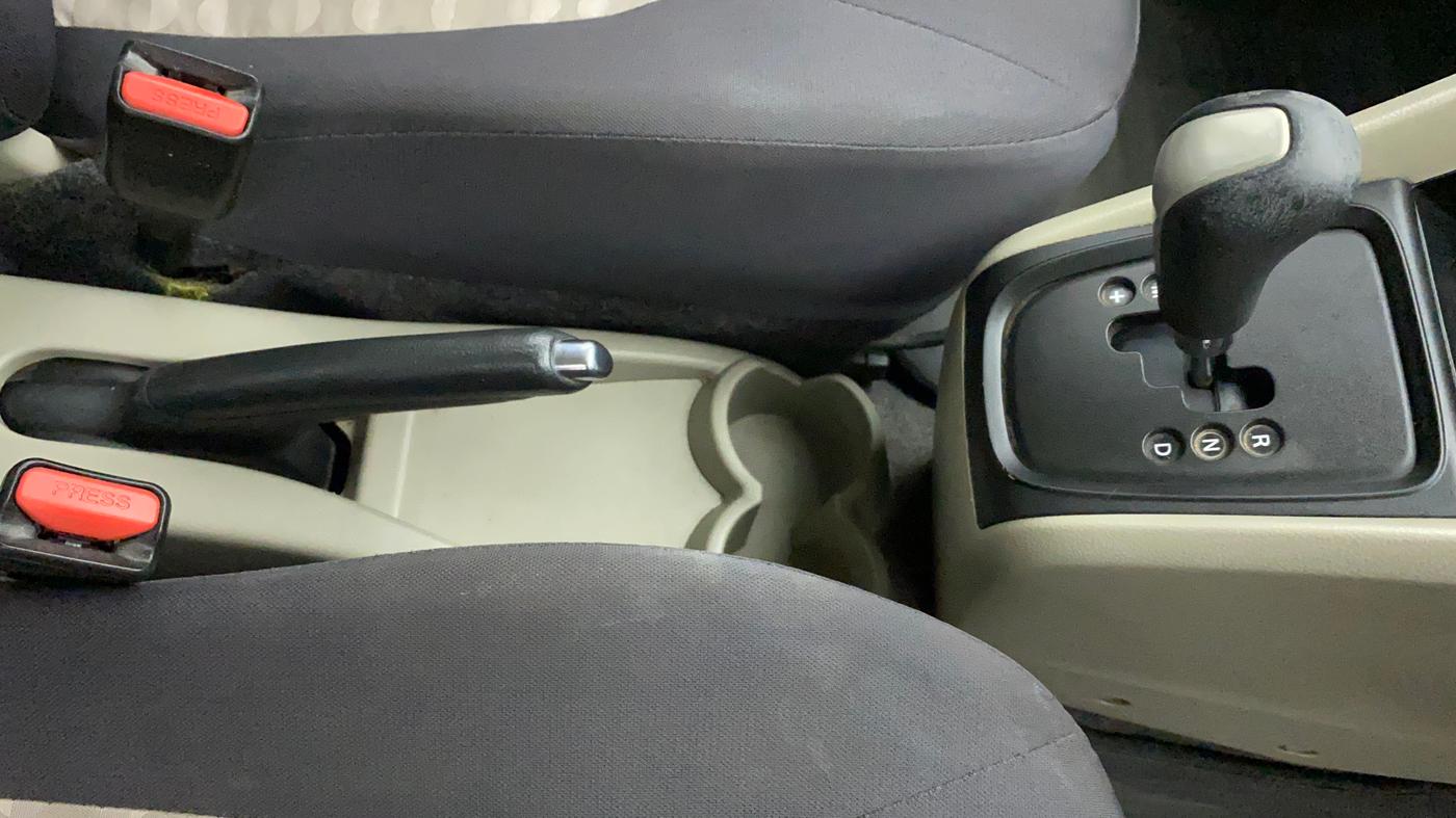 2015 Maruti Celerio VXI AMT, Petrol, Automatic, 1,20,565 km, Gear Lever