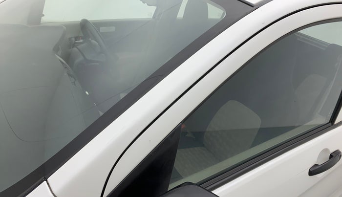 2015 Maruti Celerio VXI AMT, Petrol, Automatic, 1,20,565 km, Left A pillar - Paint is slightly faded