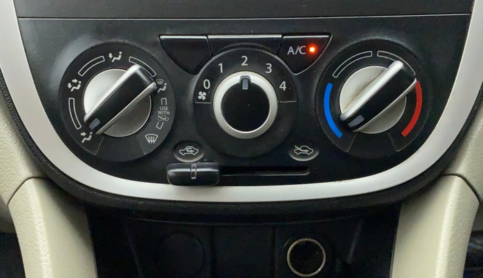 2015 Maruti Celerio VXI AMT, Petrol, Automatic, 1,20,565 km, AC Unit - Directional switch has minor damage