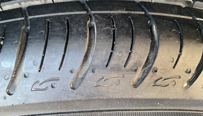 2021 Maruti Baleno DELTA PETROL 1.2, Petrol, Manual, 66,191 km, Right Front Tyre Tread
