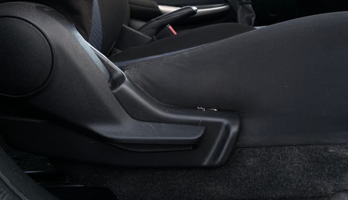 2021 Maruti Baleno DELTA PETROL 1.2, Petrol, Manual, 66,191 km, Driver Side Adjustment Panel
