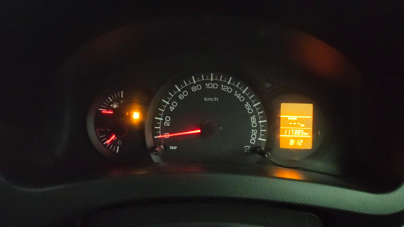 2016 Maruti Swift LXI, Petrol, Manual, 1,17,371 km, Odometer Image