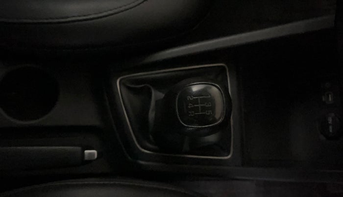 2016 Hyundai i20 Active 1.2 S, Petrol, Manual, 53,799 km, Gear Lever