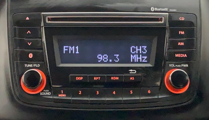 2019 Maruti Swift VXI, Petrol, Manual, 56,278 km, Infotainment System