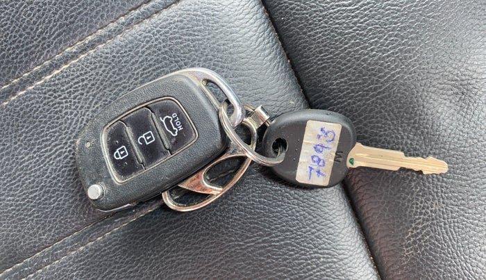 2019 Hyundai Elite i20 SPORTZ PLUS 1.2, Petrol, Manual, 59,323 km, Key Close Up