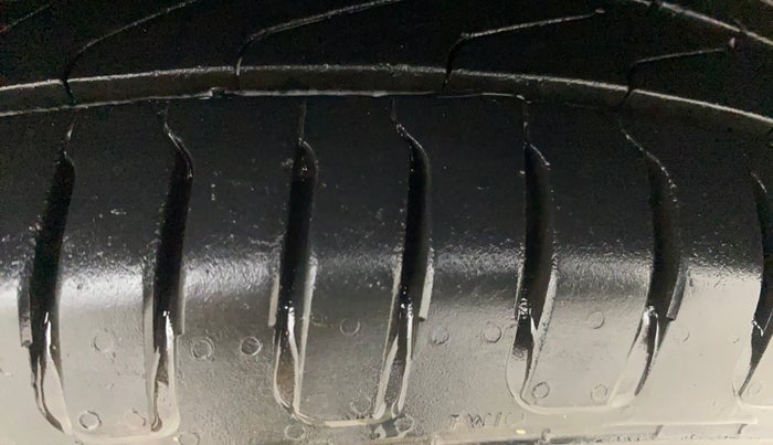 2019 Hyundai Elite i20 SPORTZ PLUS 1.2, Petrol, Manual, 59,323 km, Left Front Tyre Tread