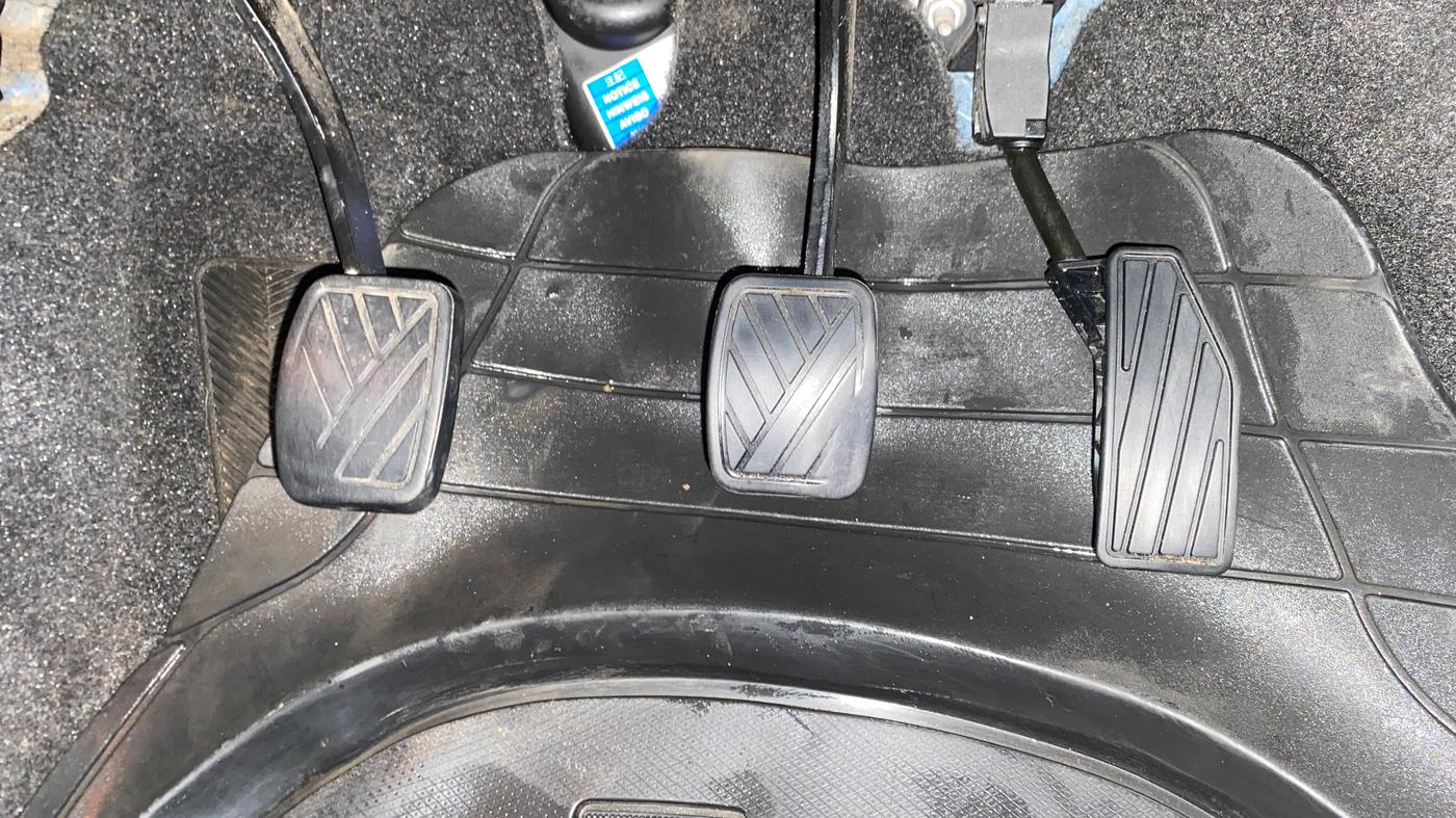 2019 Maruti Baleno ALPHA PETROL 1.2, Petrol, Manual, 93,879 km, Pedals