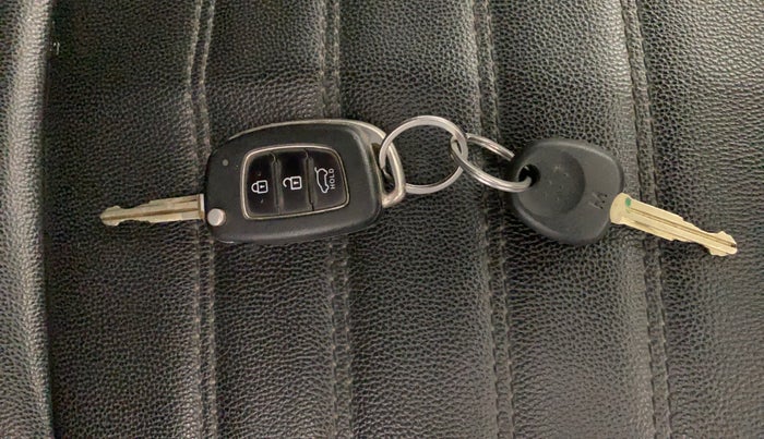 2015 Hyundai Elite i20 MAGNA 1.2, Petrol, Manual, 98,620 km, Key Close Up