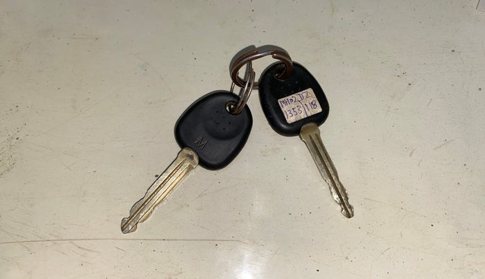 2015 Hyundai i10 MAGNA 1.1, Petrol, Manual, 48,098 km, Key Close Up