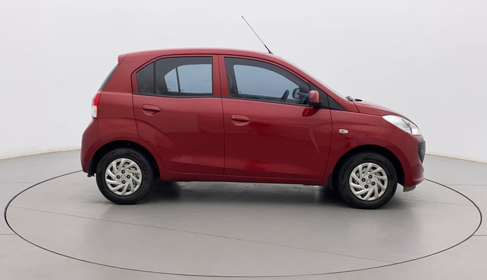 2022 Hyundai NEW SANTRO MAGNA, Petrol, Manual, 33,027 km, Right Side View