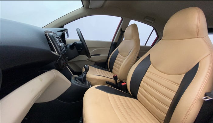2022 Hyundai NEW SANTRO MAGNA, Petrol, Manual, 33,027 km, Right Side Front Door Cabin