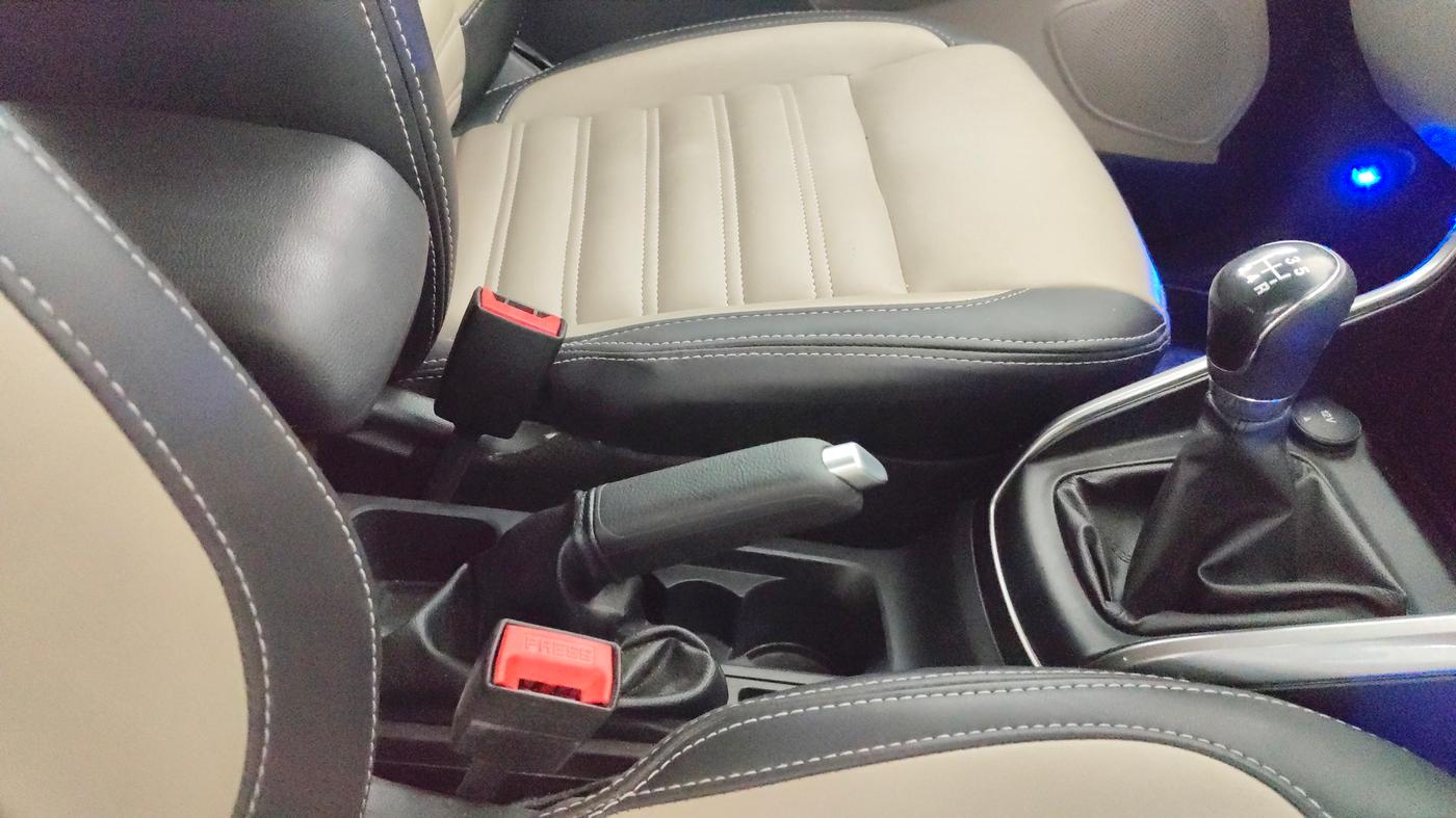 2021 Ford Ecosport TITANIUM 1.5L PETROL, Petrol, Manual, 34,344 km, Gear Lever