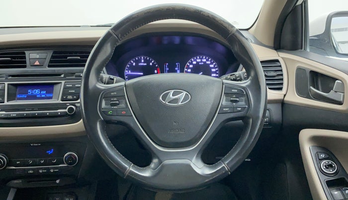 2014 Hyundai Elite i20 SPORTZ (O) 1.4, Diesel, Manual, 44,530 km, Steering Wheel Close Up