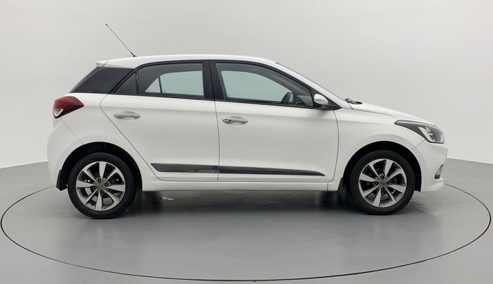2014 Hyundai Elite i20 SPORTZ (O) 1.4, Diesel, Manual, 44,530 km, Right Side