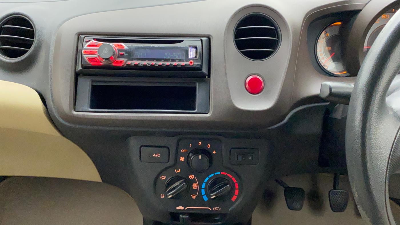 2012 Honda Brio E MT, Petrol, Manual, 1,26,185 km, Air Conditioner