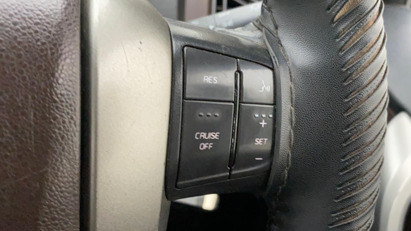 2013 Mahindra XUV500 W8, Diesel, Manual, 87,683 km, Adaptive Cruise Control