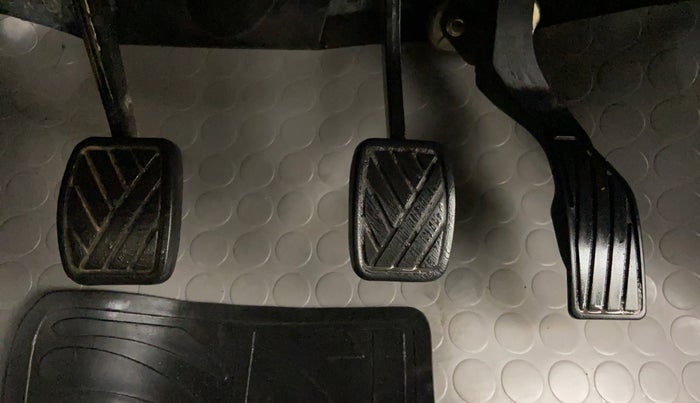 2012 Maruti Swift VXI D, Petrol, Manual, 57,503 km, Pedals