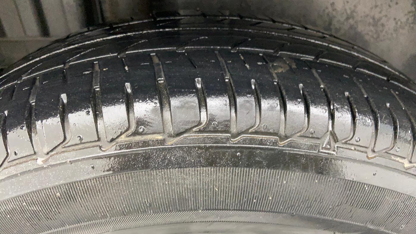2012 Maruti Swift VXI D, Petrol, Manual, 57,503 km, Right Rear Tyre Tread