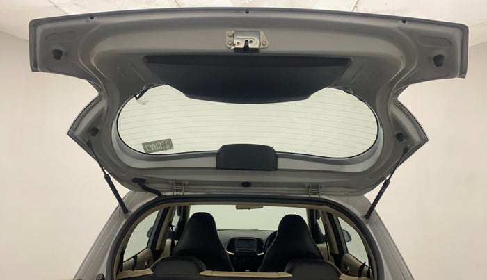 2019 Hyundai NEW SANTRO SPORTZ CNG, CNG, Manual, 77,715 km, Boot Door Open