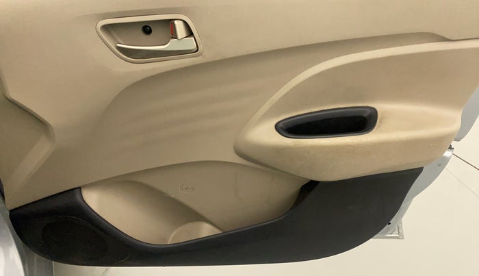 2019 Hyundai NEW SANTRO SPORTZ CNG, CNG, Manual, 77,715 km, Driver Side Door Panels Control