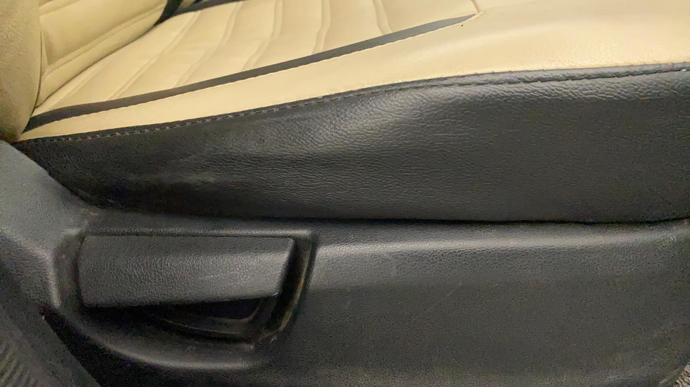 2019 Hyundai NEW SANTRO SPORTZ CNG, CNG, Manual, 77,715 km, Driver Side Adjustment Panel