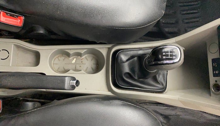 2018 Tata Tiago XT PETROL, Petrol, Manual, 90,040 km, Gear Lever