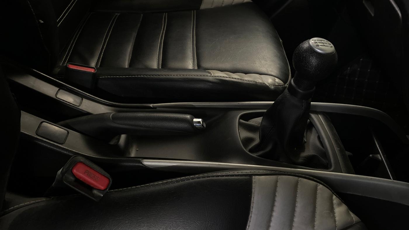 2017 Maruti Baleno DELTA PETROL 1.2, Petrol, Manual, 42,301 km, Gear Lever