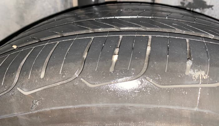 2017 Maruti Ciaz ALPHA  AT 1.4  PETROL, Petrol, Automatic, 47,132 km, Right Rear Tyre Tread