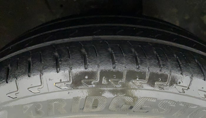 2019 Maruti IGNIS ZETA 1.2, Petrol, Manual, 27,586 km, Right Front Tyre Tread