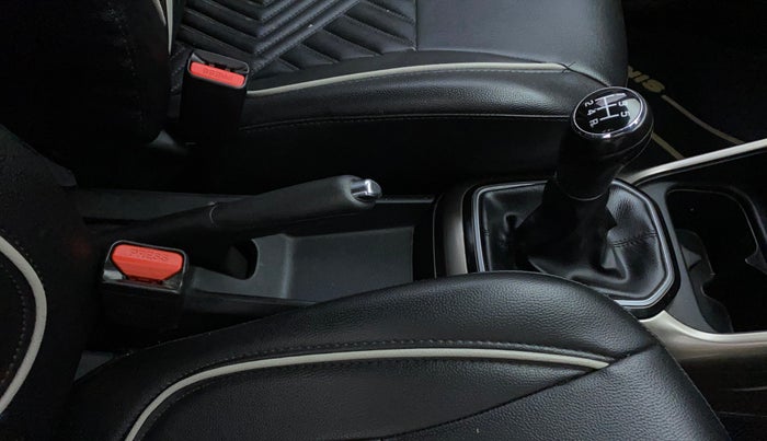 2019 Maruti IGNIS ZETA 1.2, Petrol, Manual, 27,586 km, Gear Lever