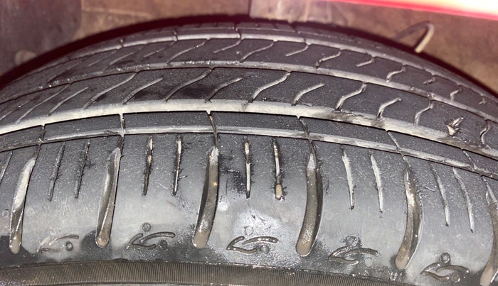 2023 Hyundai GRAND I10 NIOS SPORTZ AMT 1.2 KAPPA VTVT, Petrol, Automatic, 21,903 km, Left Front Tyre Tread