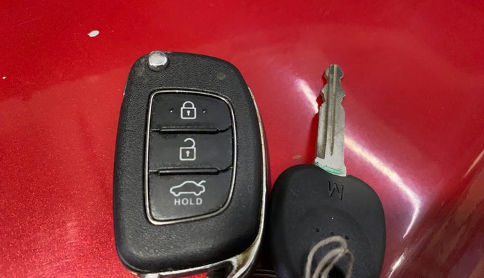 2023 Hyundai GRAND I10 NIOS SPORTZ AMT 1.2 KAPPA VTVT, Petrol, Automatic, 21,903 km, Key Close Up