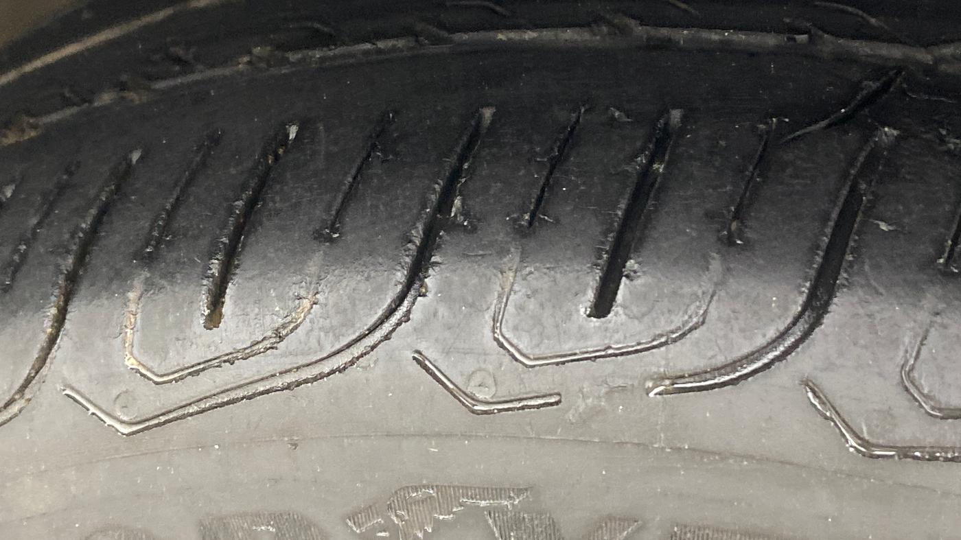 2017 Tata Zest XMS PETROL, Petrol, Manual, 58,615 km, Left Front Tyre Tread