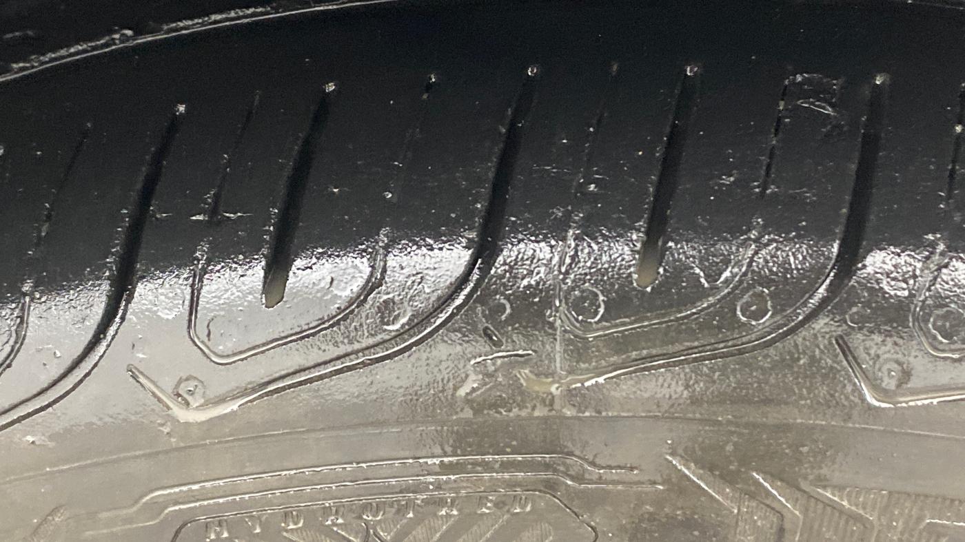 2017 Tata Zest XMS PETROL, Petrol, Manual, 58,615 km, Right Front Tyre Tread