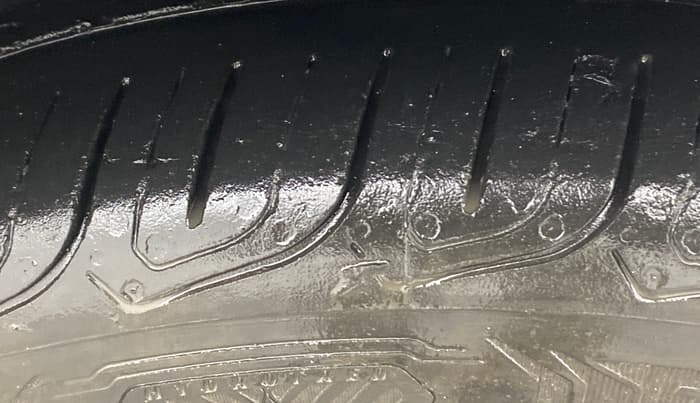 2017 Tata Zest XMS PETROL, Petrol, Manual, 58,615 km, Right Front Tyre Tread