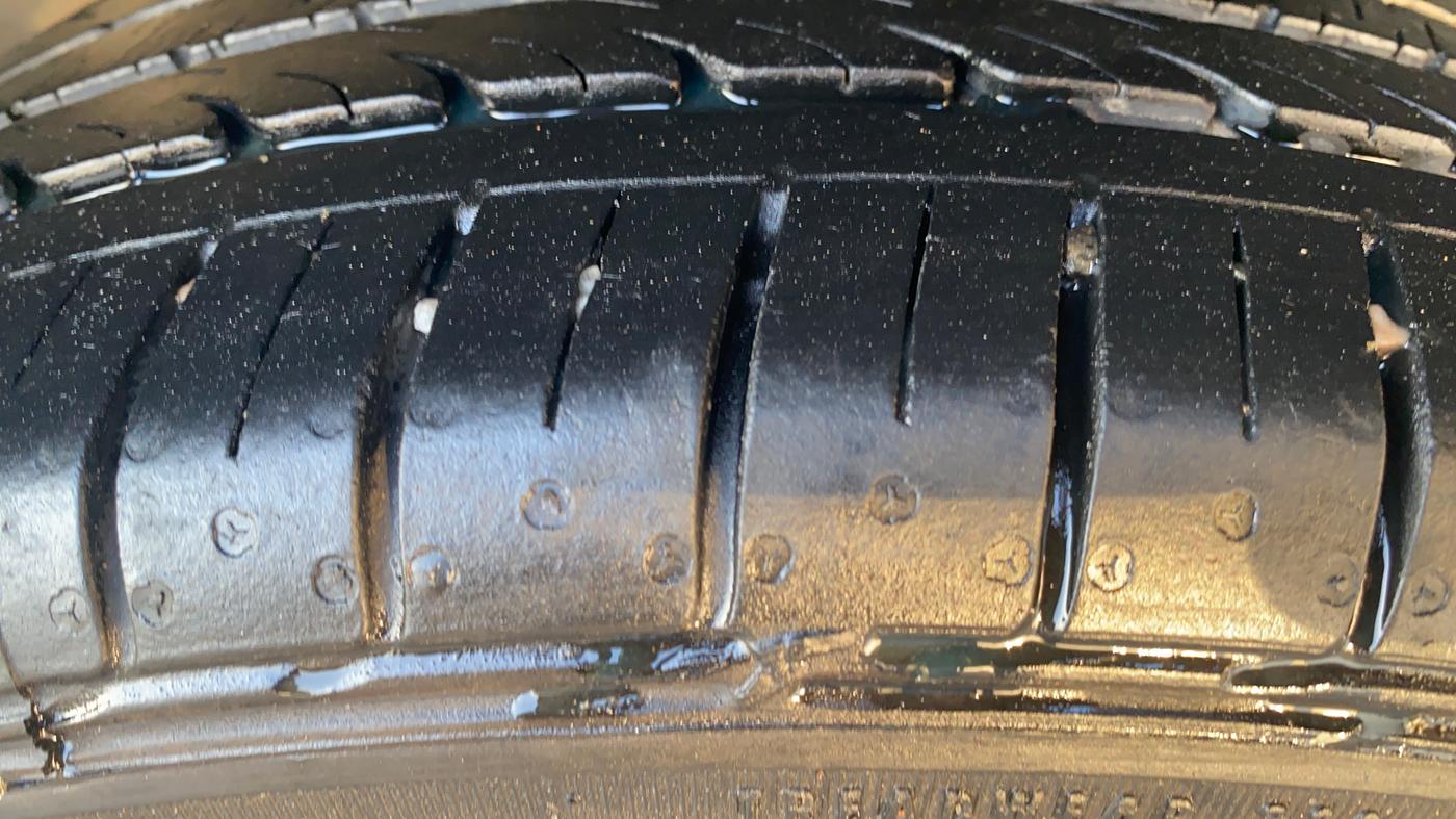 2022 Maruti Ciaz ALPHA 1.5 SHVS PETROL, Petrol, Manual, 20,693 km, Left Rear Tyre Tread