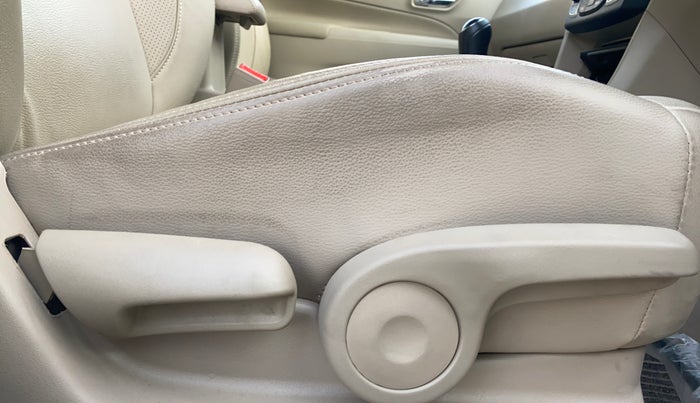 2022 Maruti Ciaz ALPHA 1.5 SHVS PETROL, Petrol, Manual, 20,693 km, Driver Side Adjustment Panel