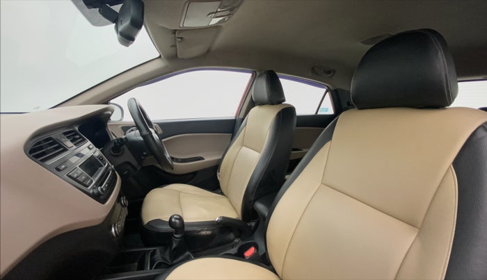 2016 Hyundai Elite i20 SPORTZ 1.2, Petrol, Manual, 89,224 km, Right Side Front Door Cabin