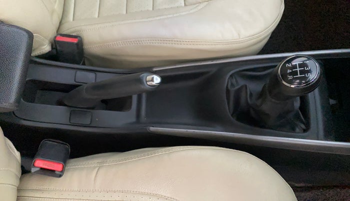 2021 Maruti Baleno ZETA PETROL 1.2, CNG, Manual, 96,223 km, Gear Lever