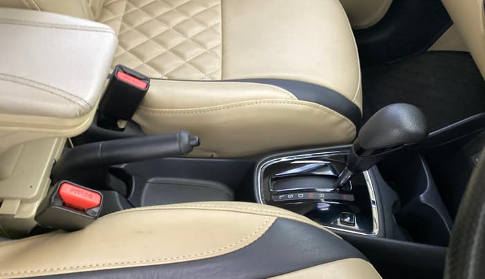2019 Honda Amaze 1.5L I-DTEC S CVT, Diesel, Automatic, 68,282 km, Gear Lever
