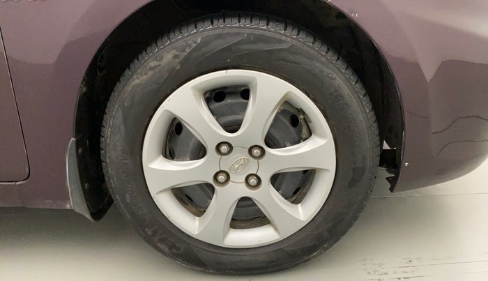 2012 Hyundai Verna FLUIDIC 1.6 VTVT EX, Petrol, Manual, 61,330 km, Right Front Wheel