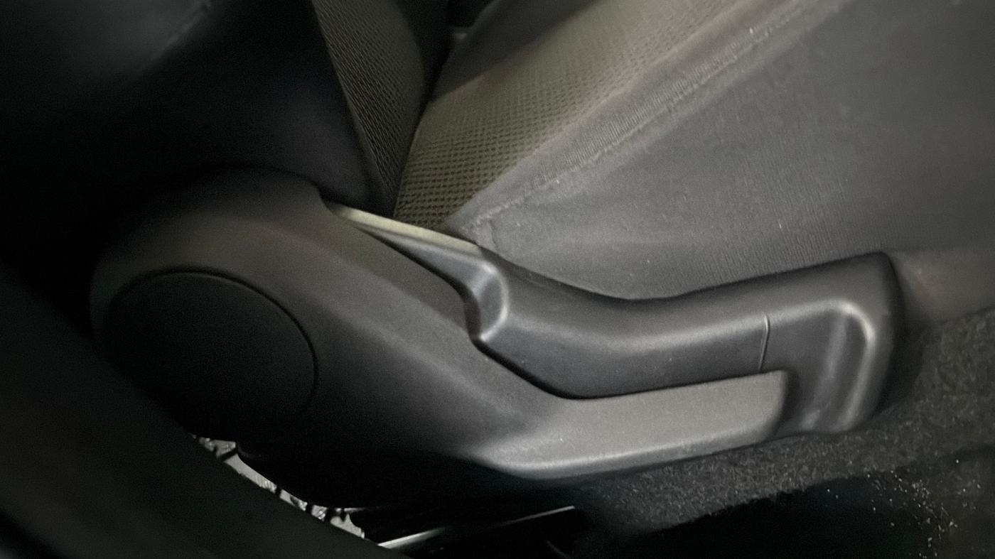 2022 Maruti Baleno SIGMA PETROL 1.2, Petrol, Manual, 18,629 km, Driver Side Adjustment Panel
