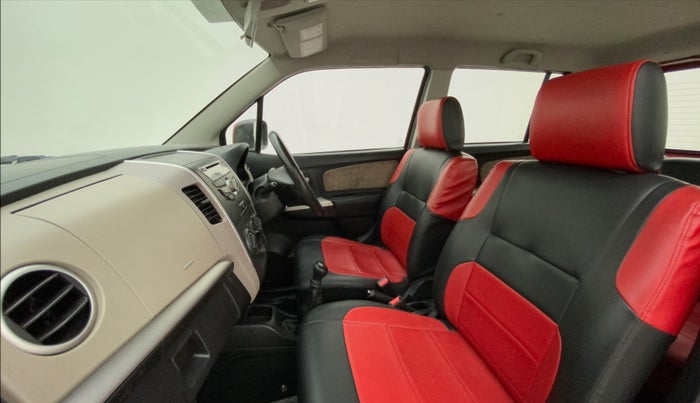 2013 Maruti Wagon R 1.0 VXI, Petrol, Manual, 75,283 km, Right Side Front Door Cabin